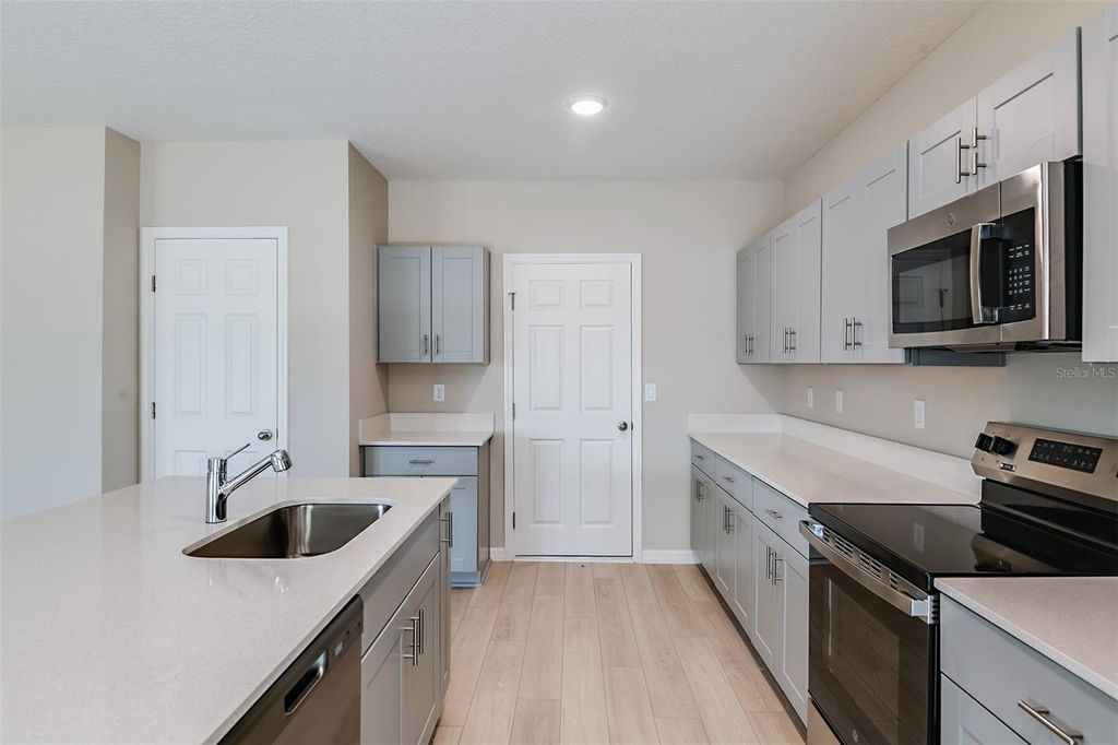 Photo of 37018 Sagemoor Drive, Zephyrhills, FL 33541 (MLS # TB8431162)