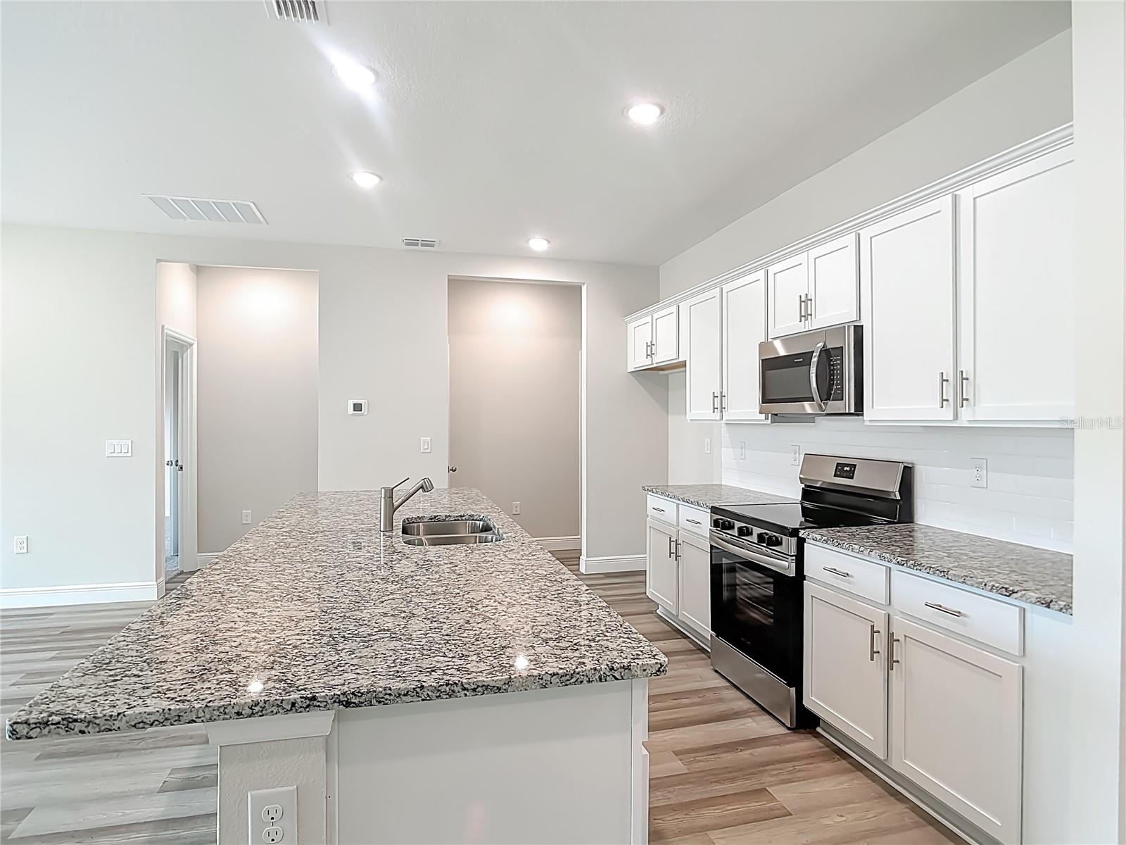 1526 - PORT CHARLOTTE SUB 08 - Residential