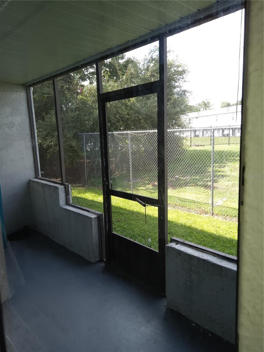 MILLENNIUM PALMS - Residential Lease