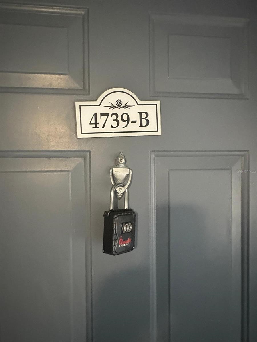 MILLENNIUM PALMS - Residential Lease