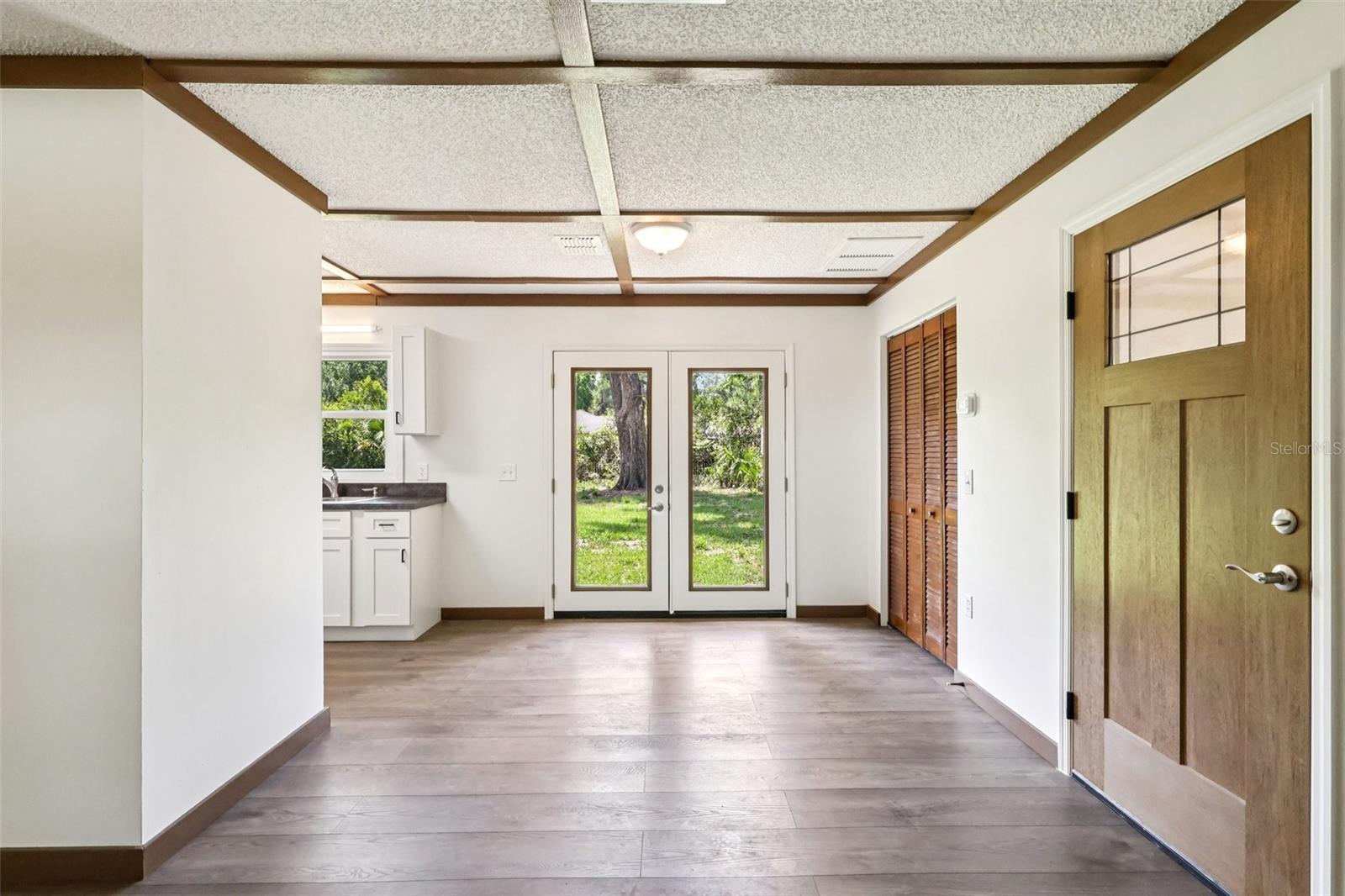 BUSHNELL PARK 28 - Residential