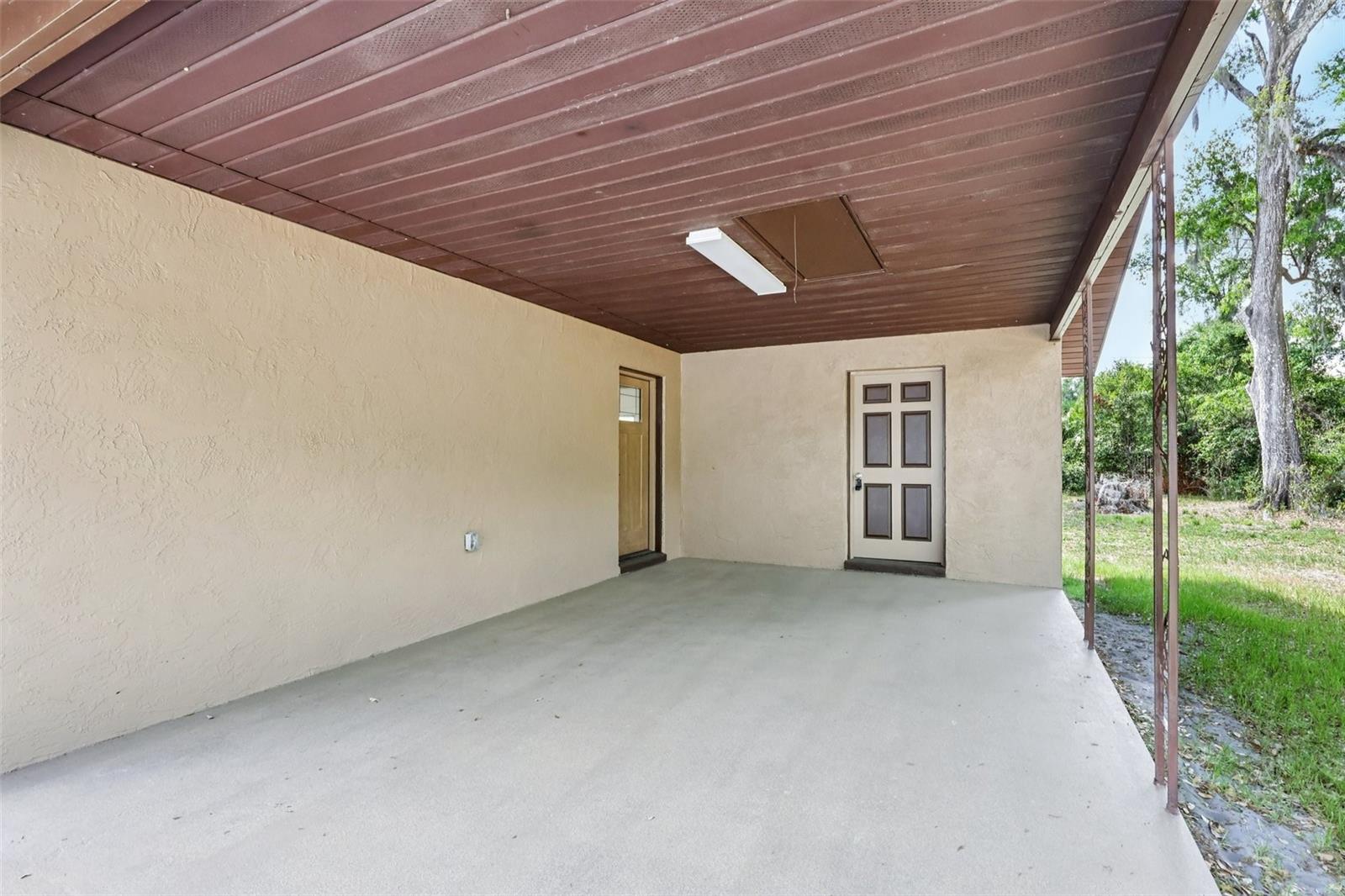 BUSHNELL PARK 28 - Residential