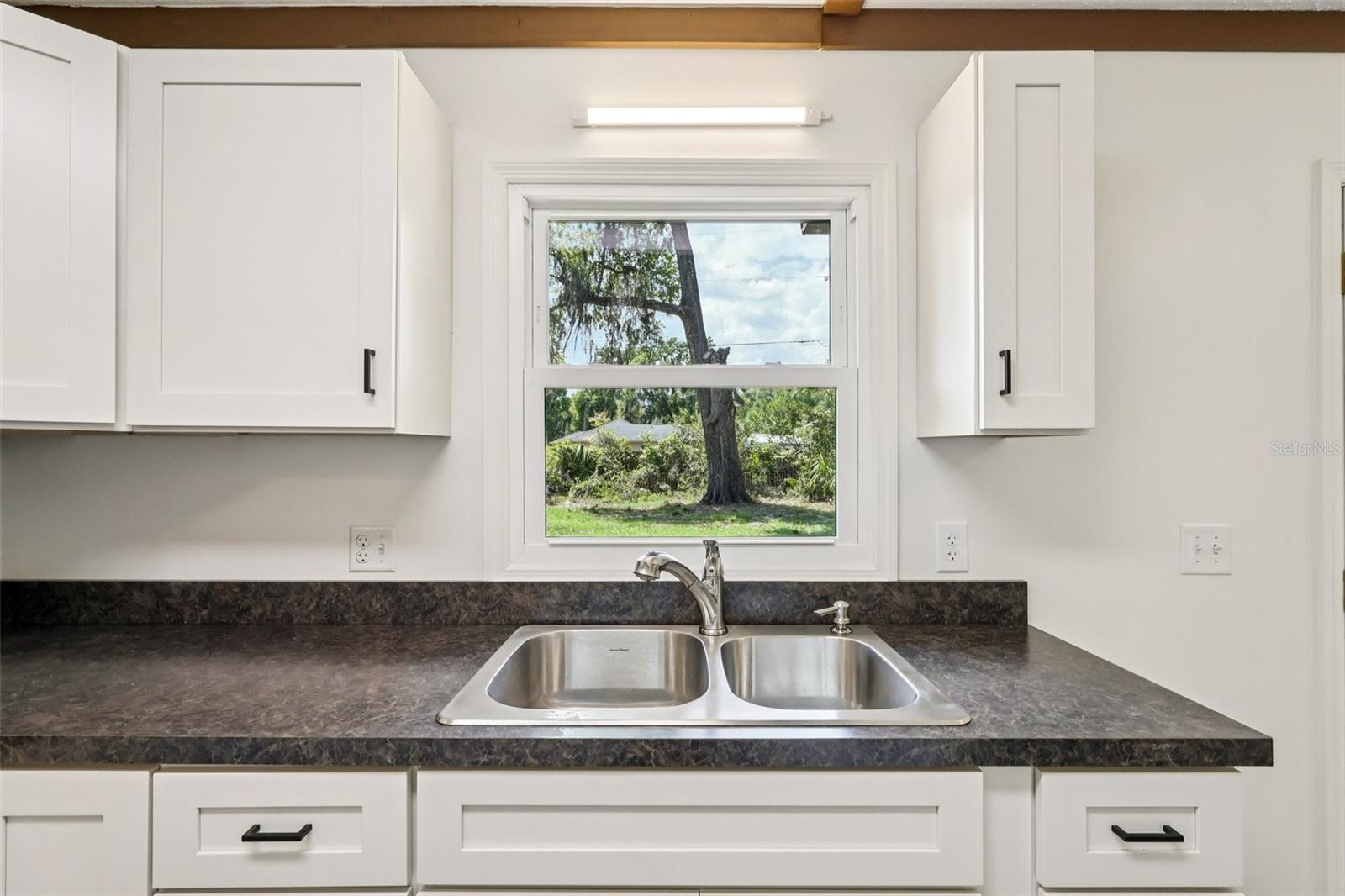 BUSHNELL PARK 28 - Residential