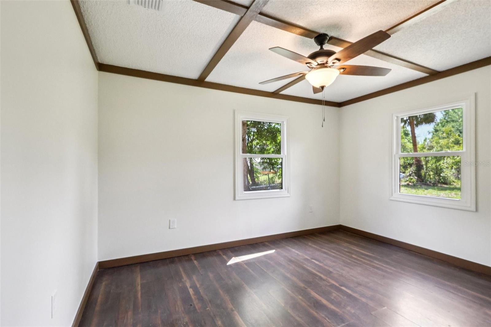 BUSHNELL PARK 28 - Residential