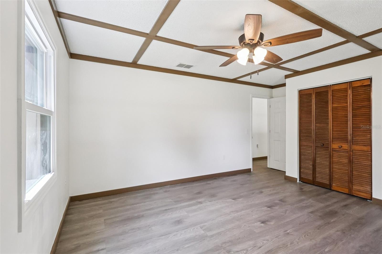 BUSHNELL PARK 28 - Residential