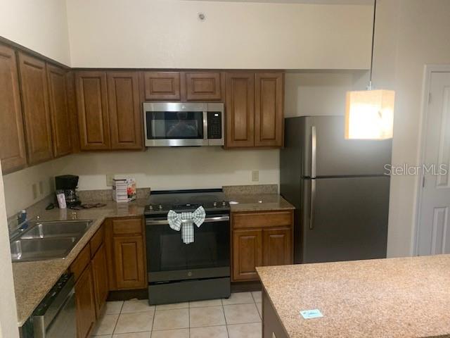 12539 FLORIDAYS RESORT DRIVE 112D