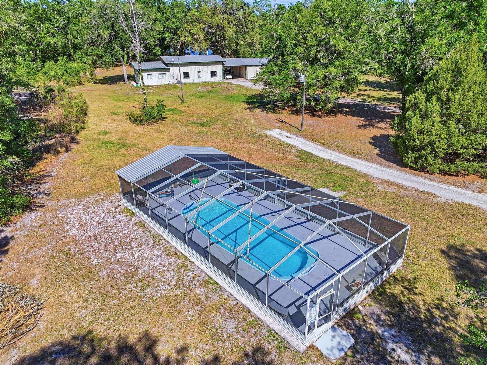 401 SE FALCON ROAD