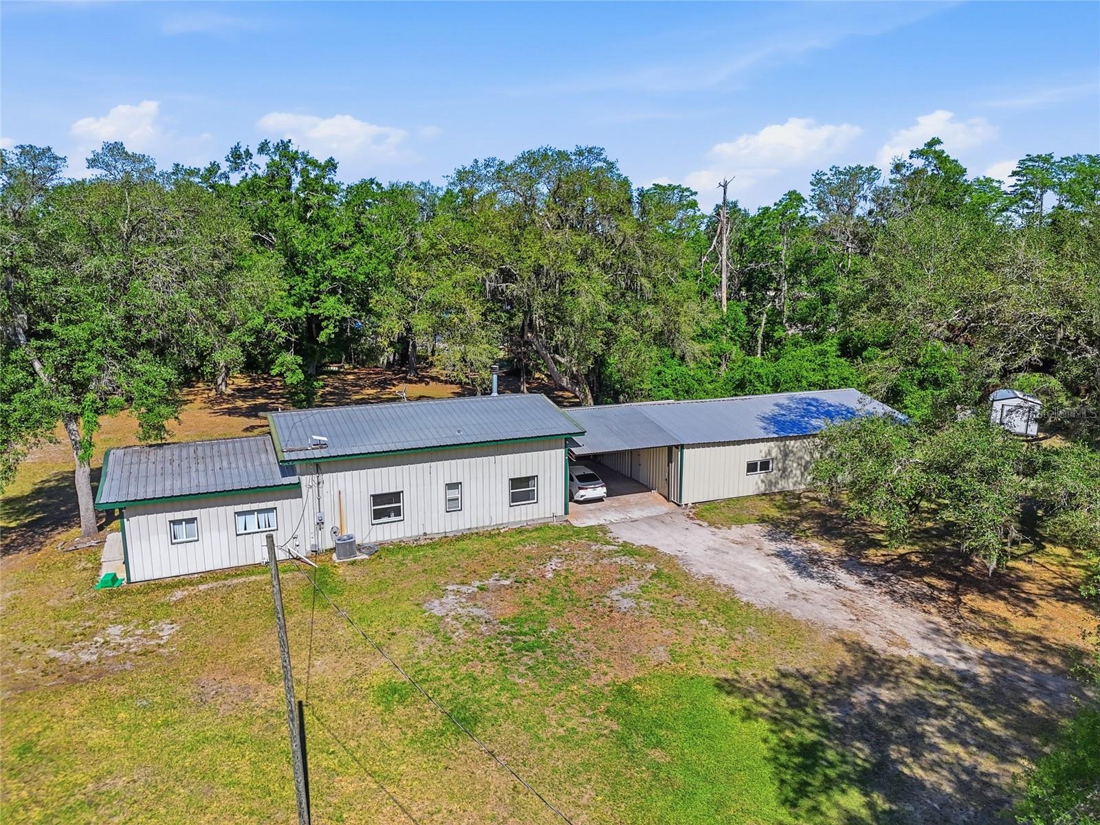 401 SE FALCON ROAD