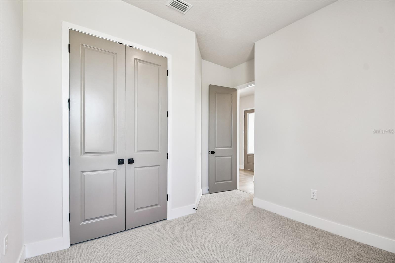 PALMERA AT WELLEN PARK - Residential