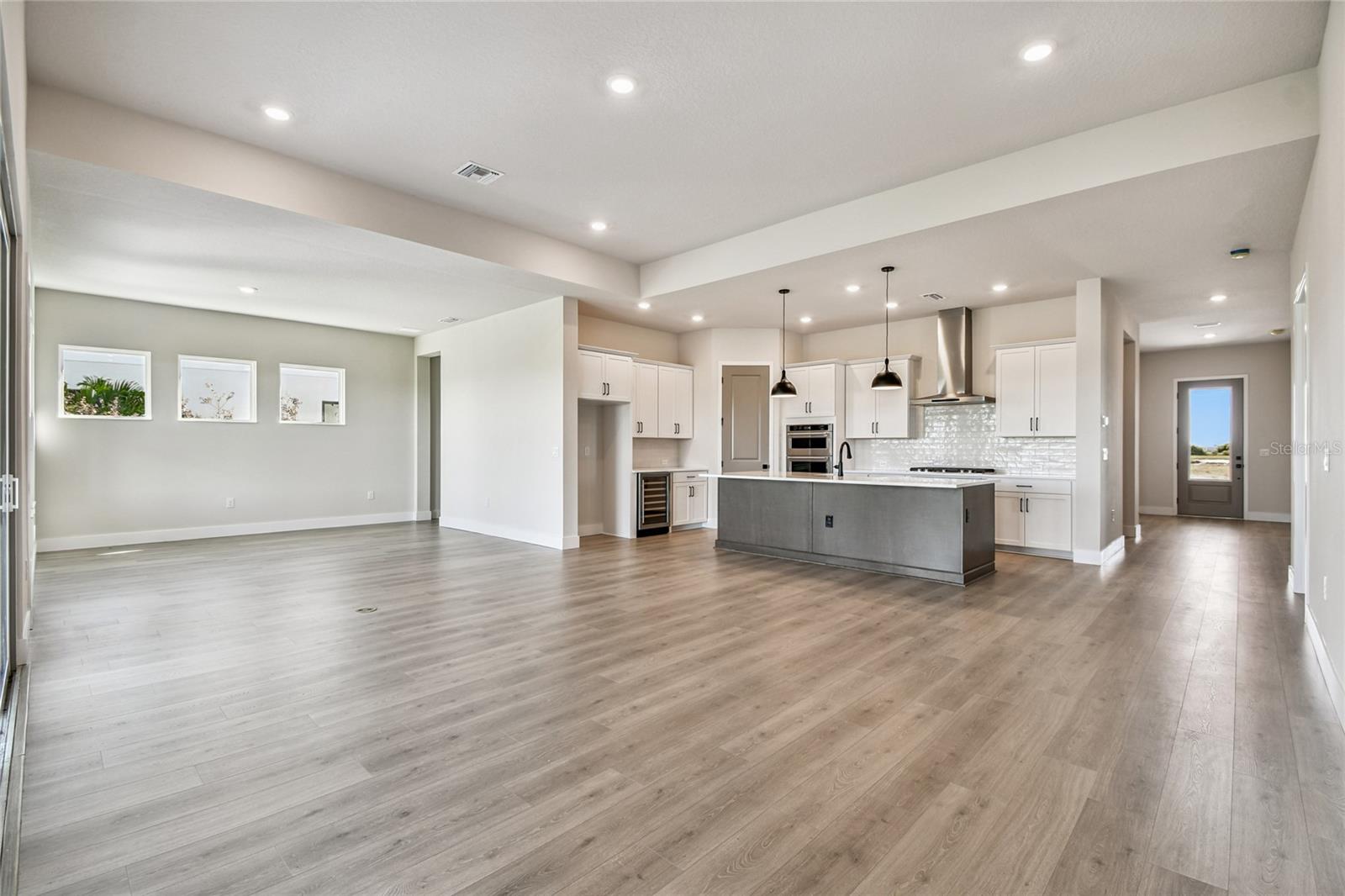 PALMERA AT WELLEN PARK - Residential