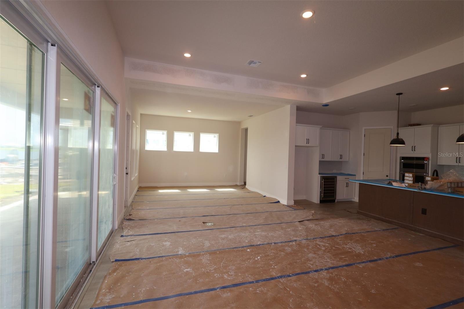 18003 FOXTAIL LOOP