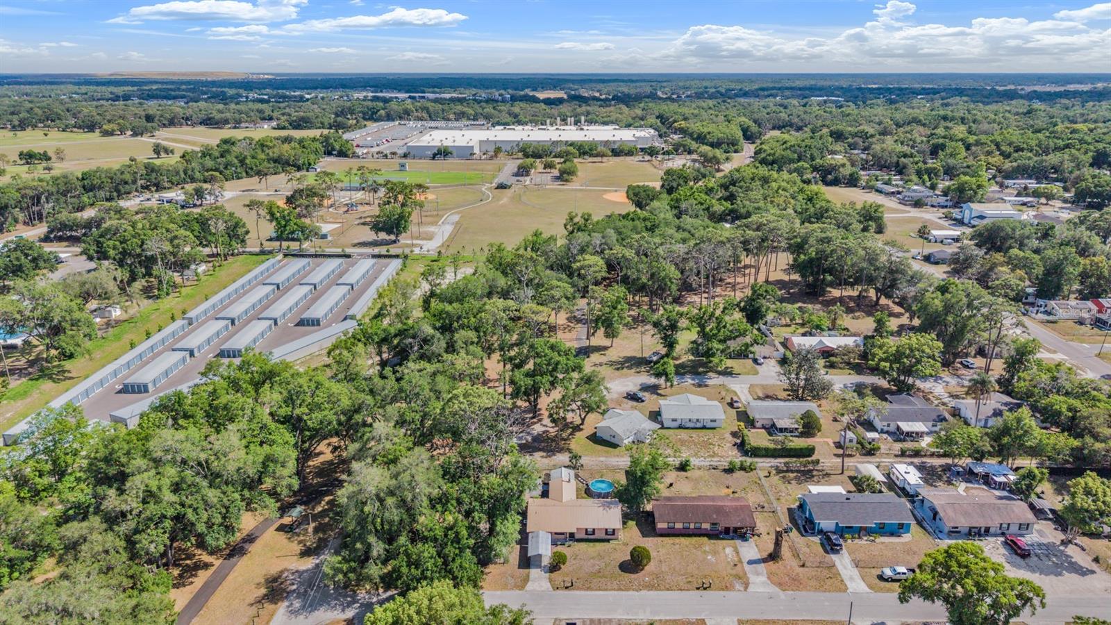 EASY ACRES - Residential