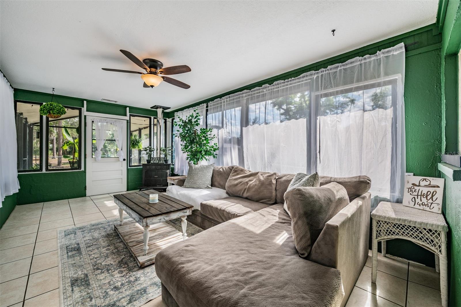 39048 BLUE JAY AVENUE