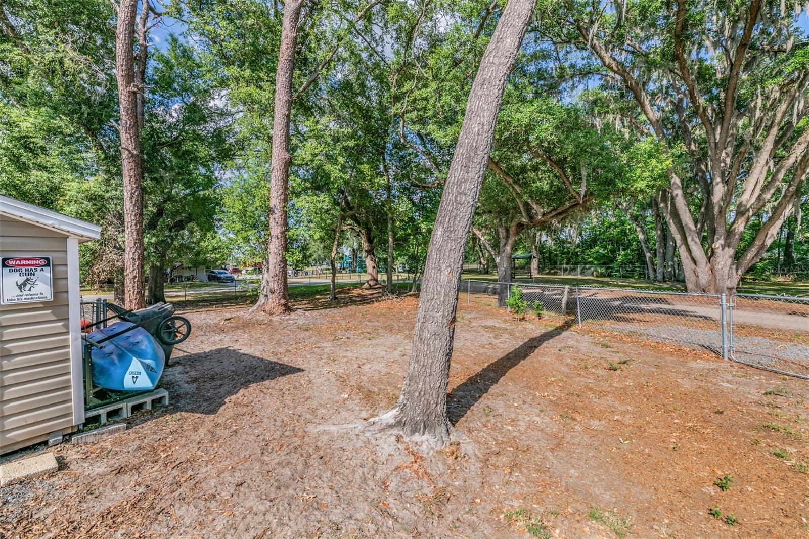 EASY ACRES - Residential
