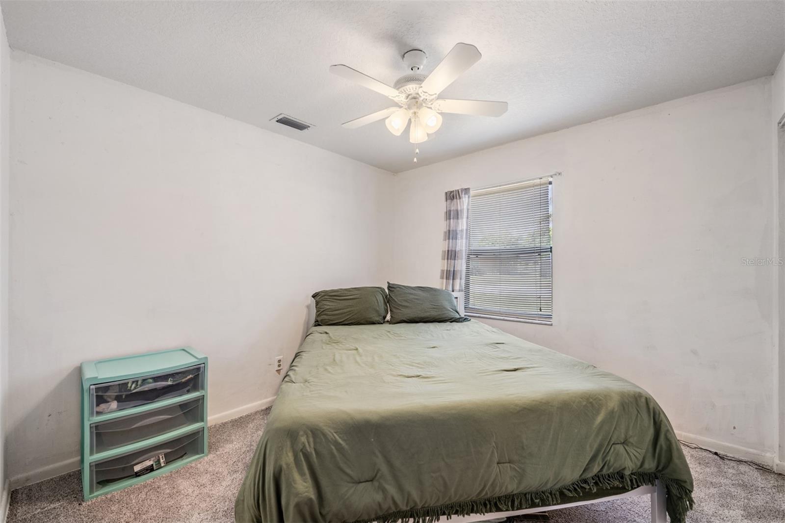 EASY ACRES - Residential