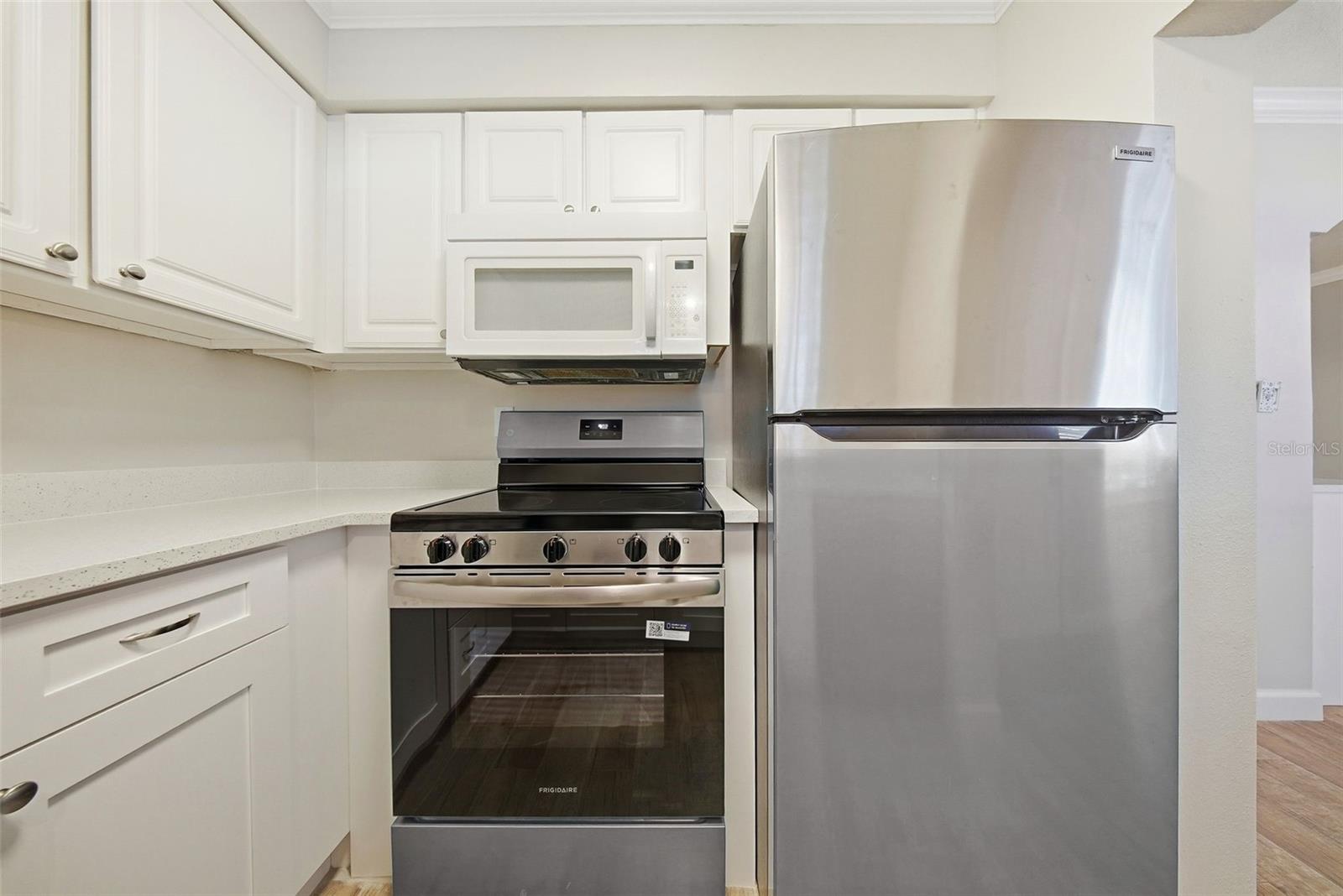 BAREFOOT BEACH RESORT OF INDIAN SHORES - Residential