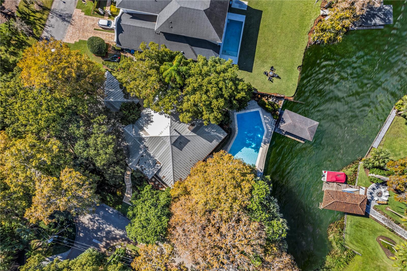 LAKE MAITLAND POINT X/8 LOT 1 - Residential