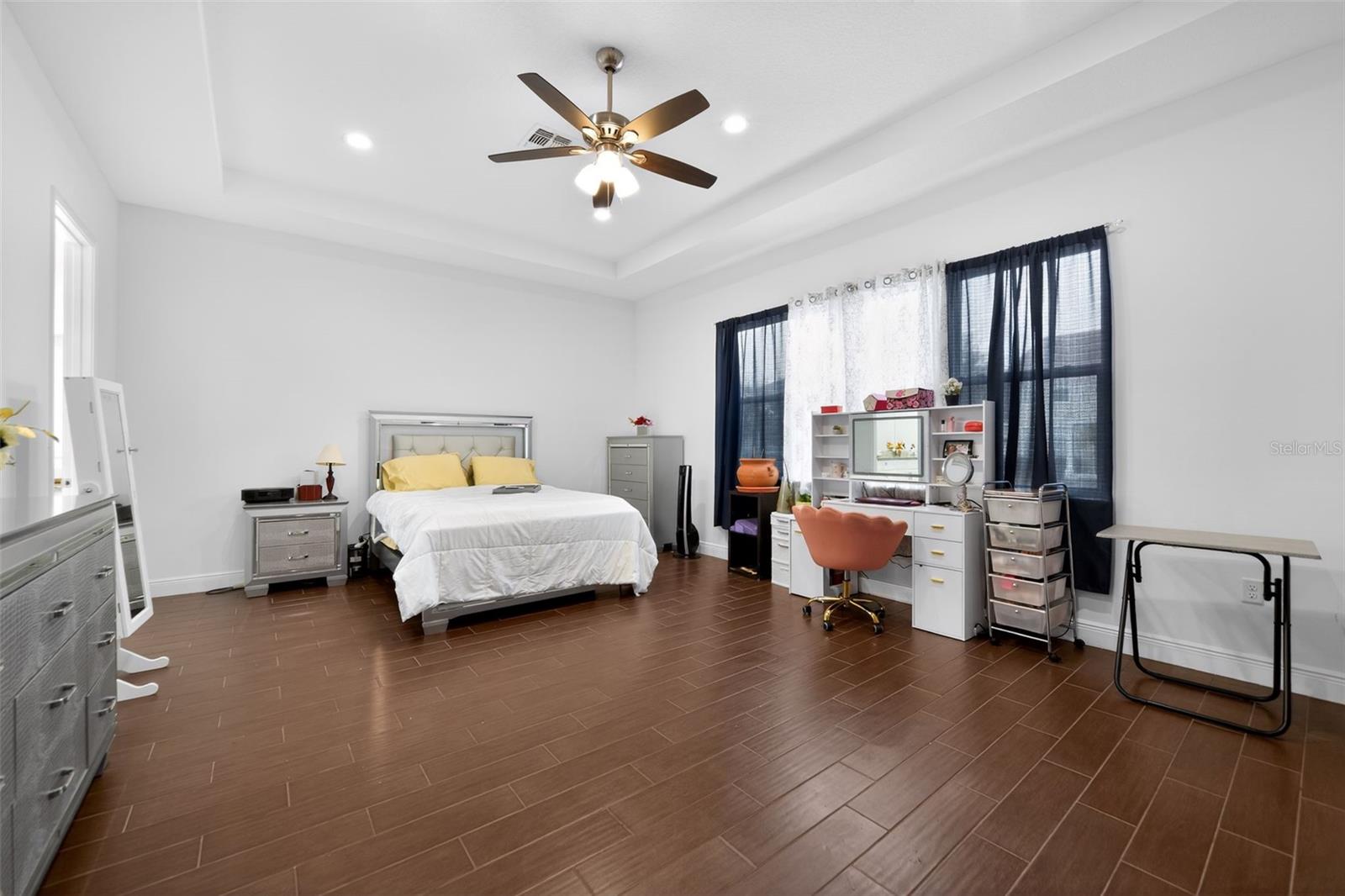 TRAFALGAR VILLAGE PH 3 - Residential