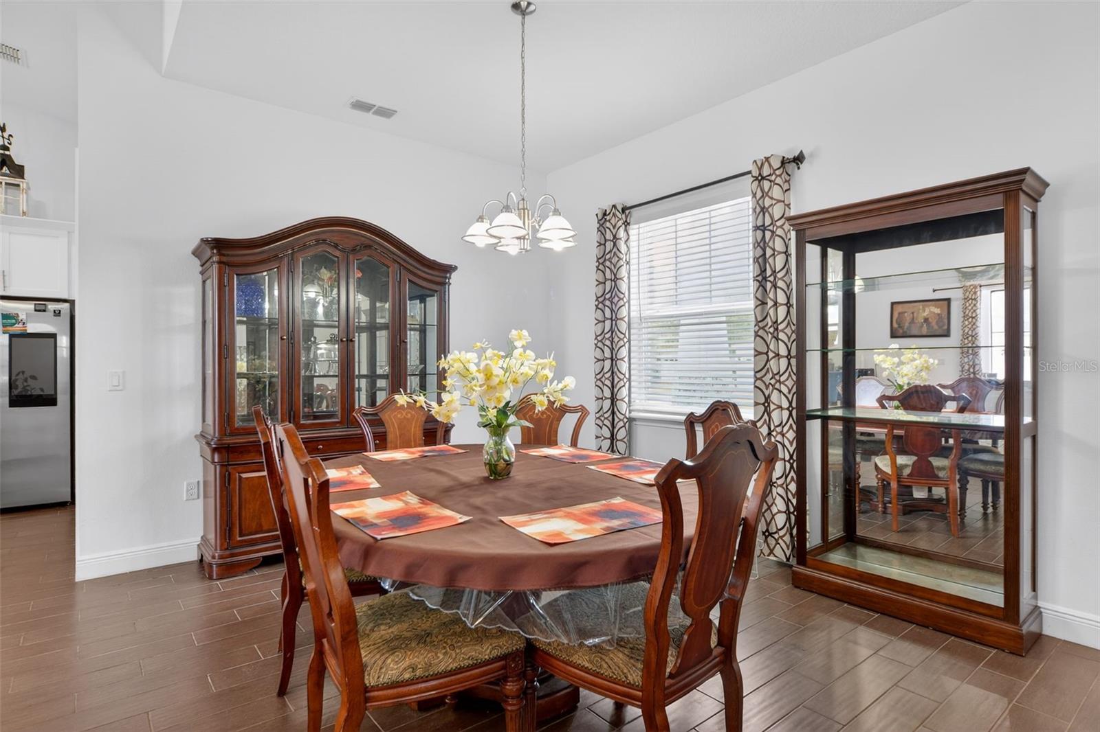 TRAFALGAR VILLAGE PH 3 - Residential