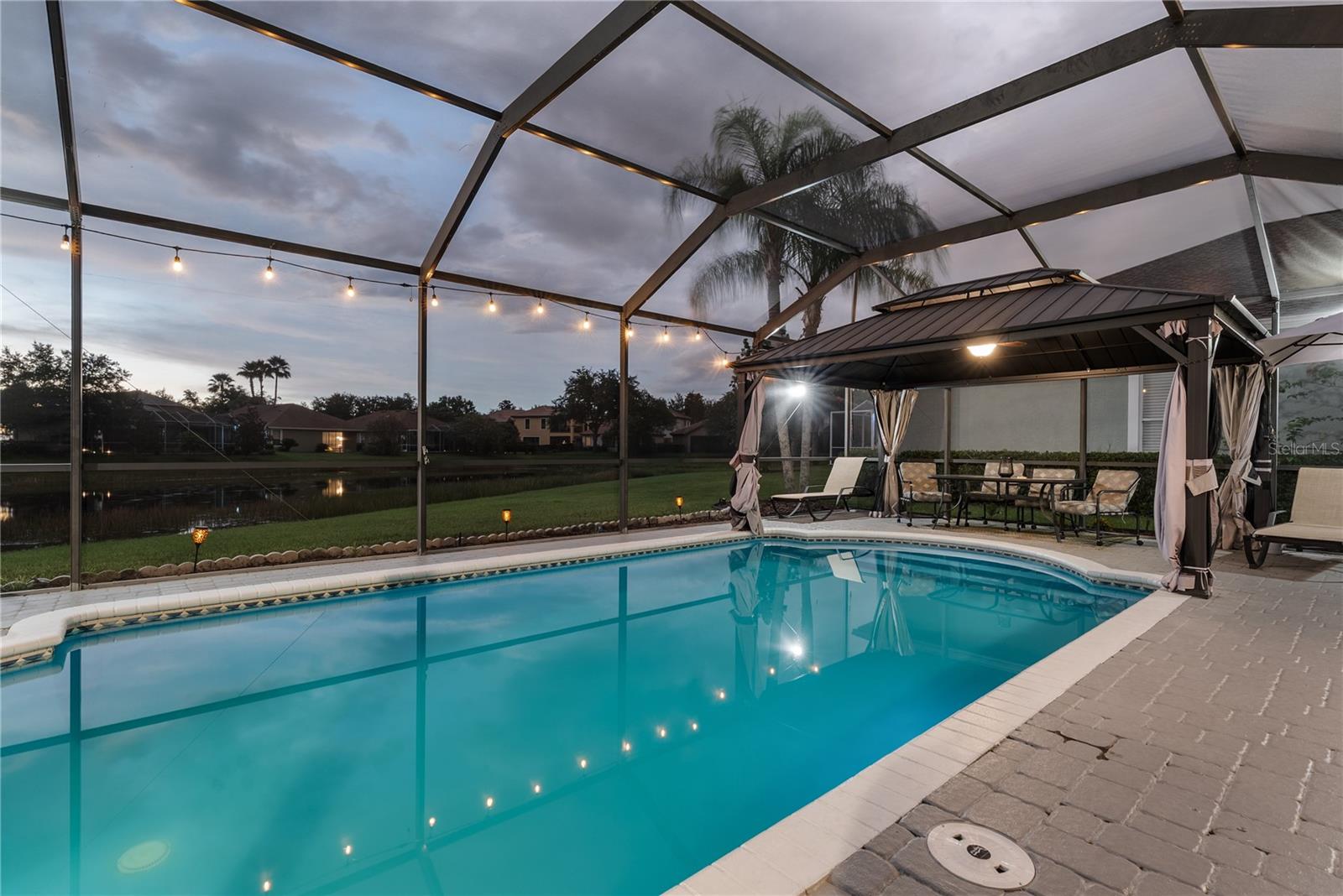 8118 CAMELLA LANE