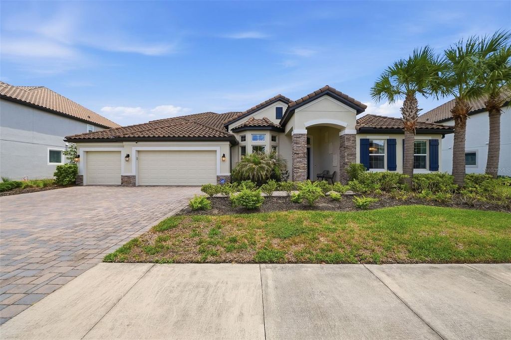 Photo of 7224 Graybrook Drive, Wesley Chapel, FL 33545 (MLS # TB8505585)