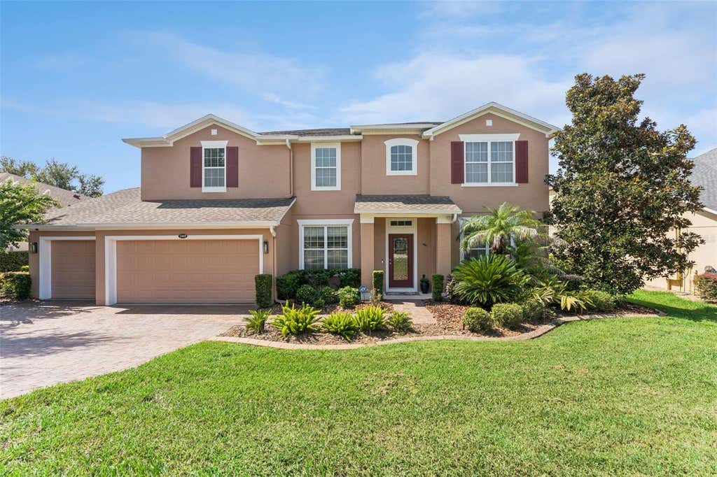 Photo of 1005 Harmony Lane, Clermont, FL 34711 (MLS # G5116549)