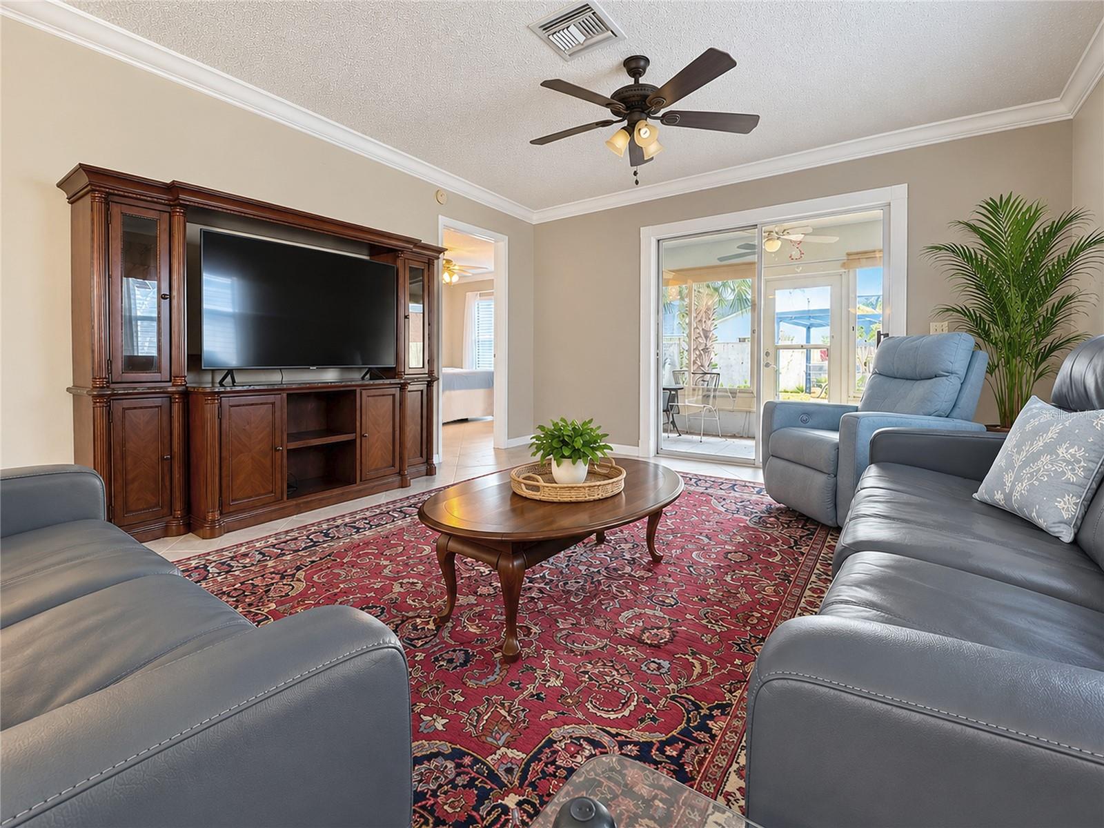 1318 BALBOA COURT