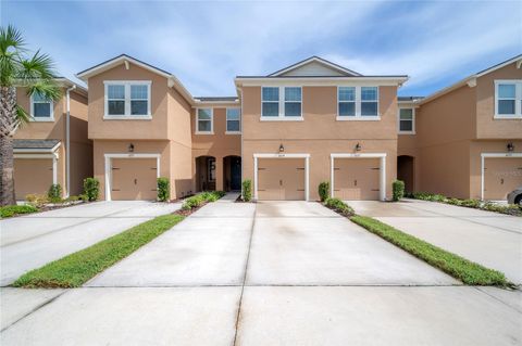Photo of 6229 Scarlet Darter Way, Tampa, FL 33625 (MLS # TB8465458)