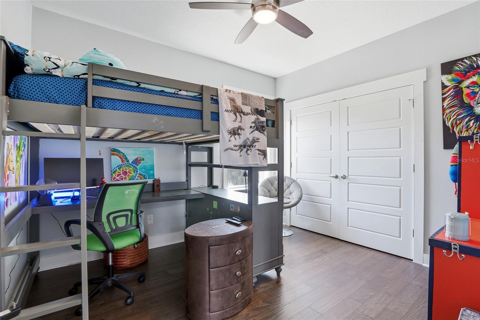 PARNELLS SUB - Residential