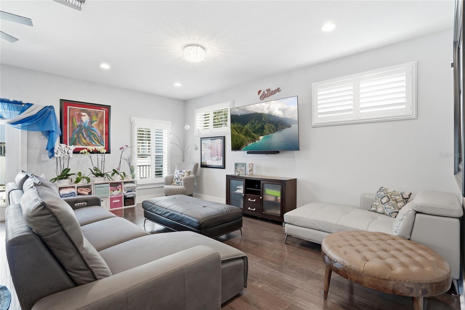PARNELLS SUB - Residential