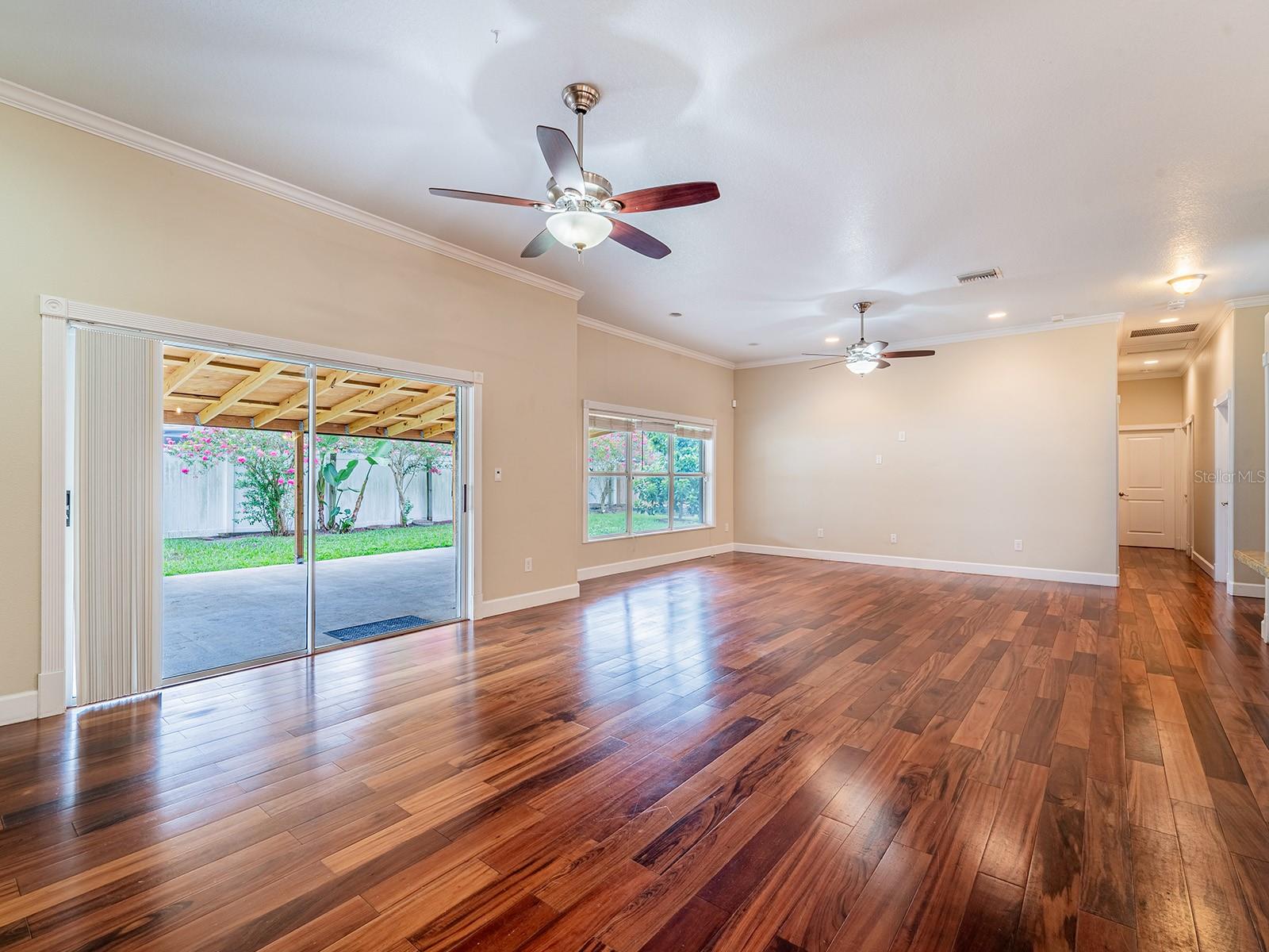 NORTHDALE SEC A UNIT 3 - Residential