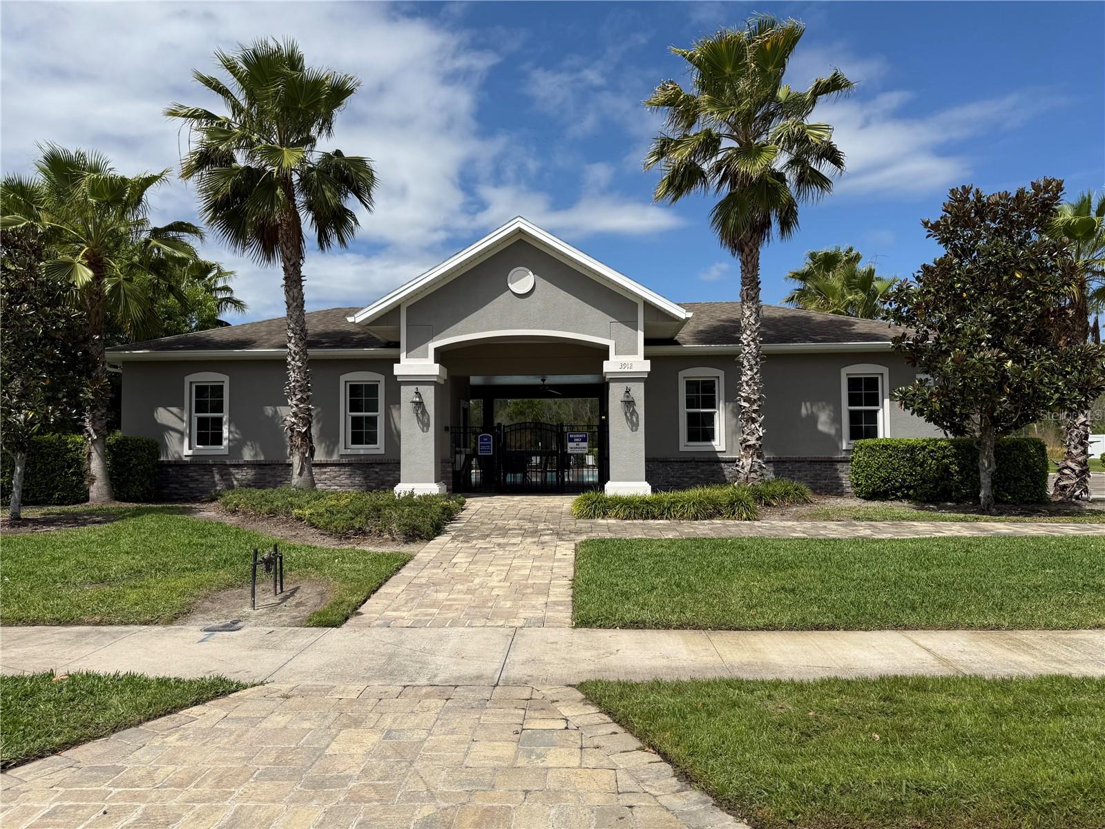 KENSINGTON RESERVE - Residential