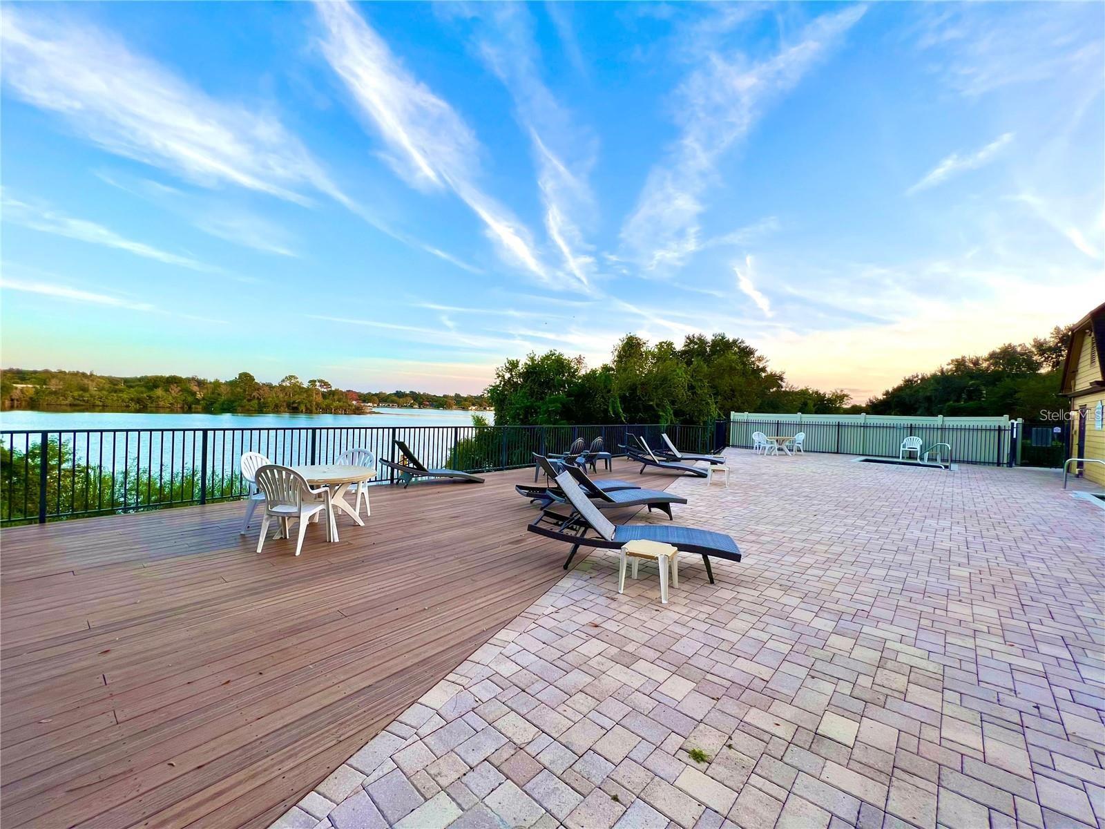 LAKEWOOD PARK A CONDO - Residential