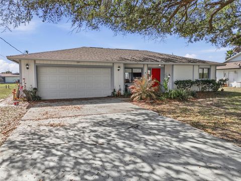 Photo of 4 Coral Reef Court S, Palm Coast, FL 32137 (MLS # FC316578)