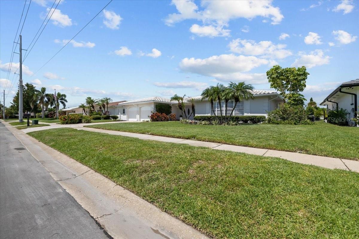 3932 DORAL DRIVE