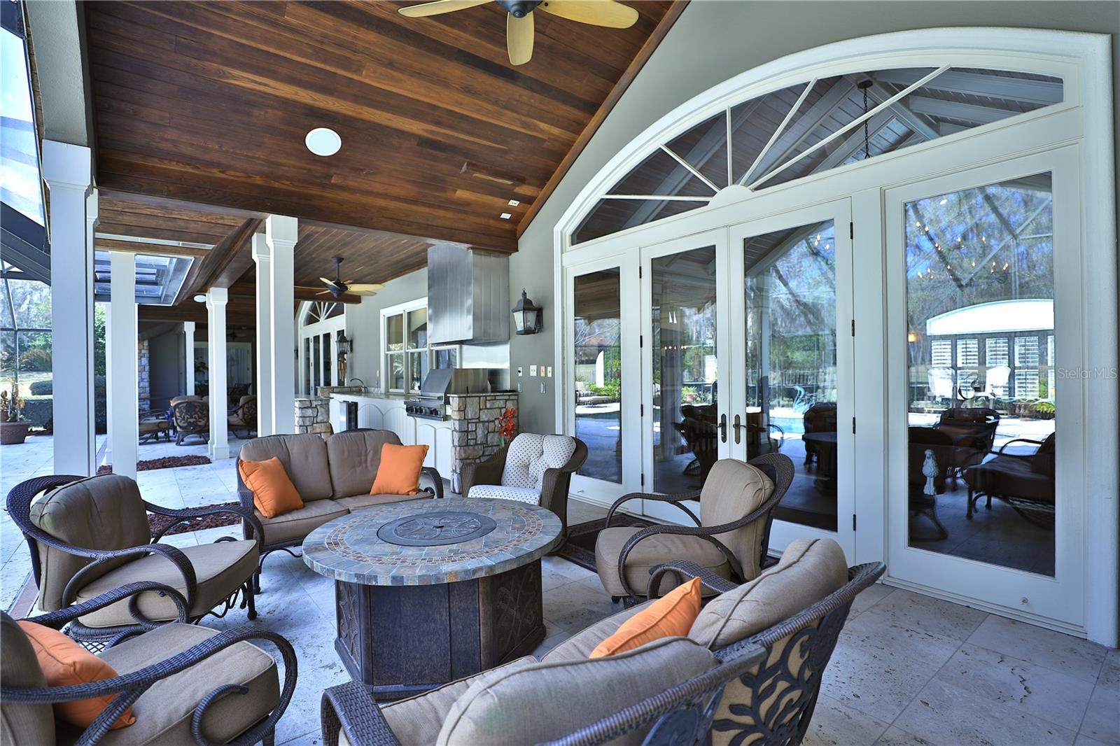 COUNTRY CLUB/OCALA UN 02 - Residential