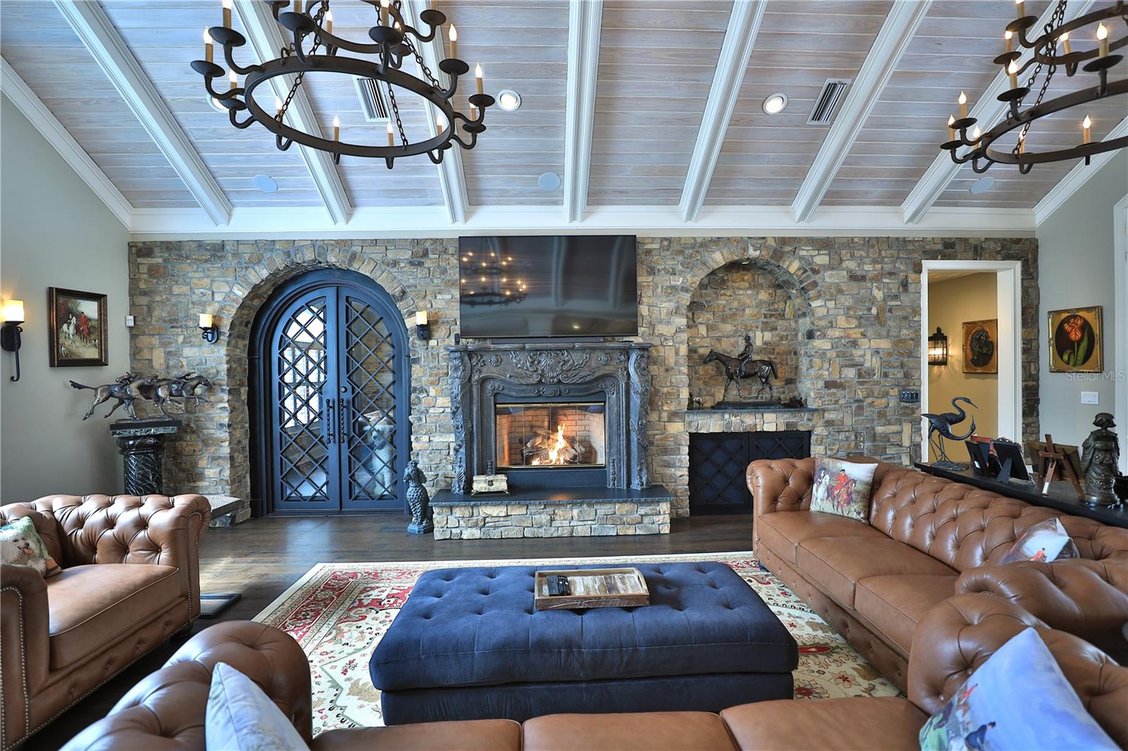 COUNTRY CLUB/OCALA UN 02 - Residential