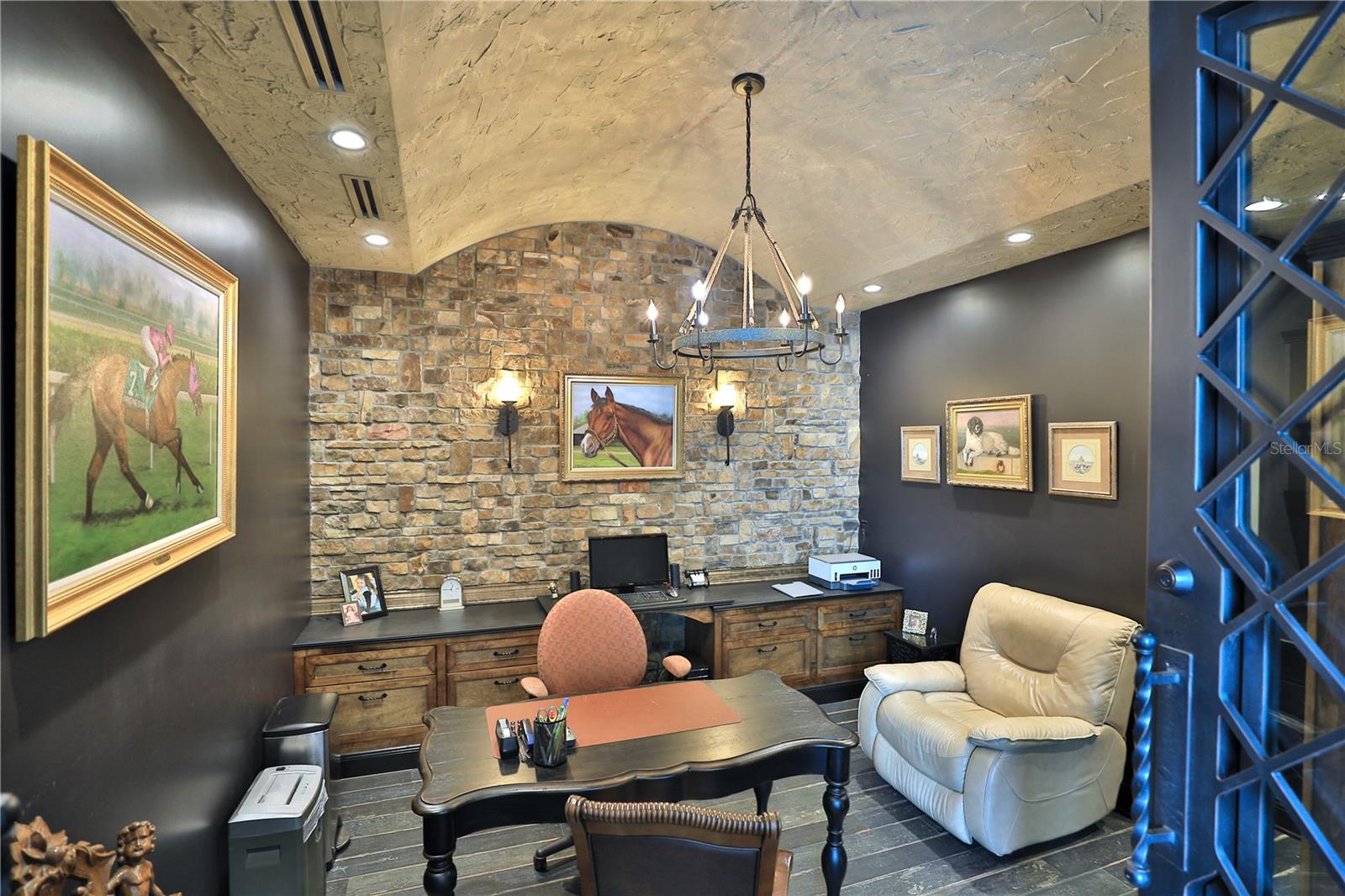 COUNTRY CLUB/OCALA UN 02 - Residential