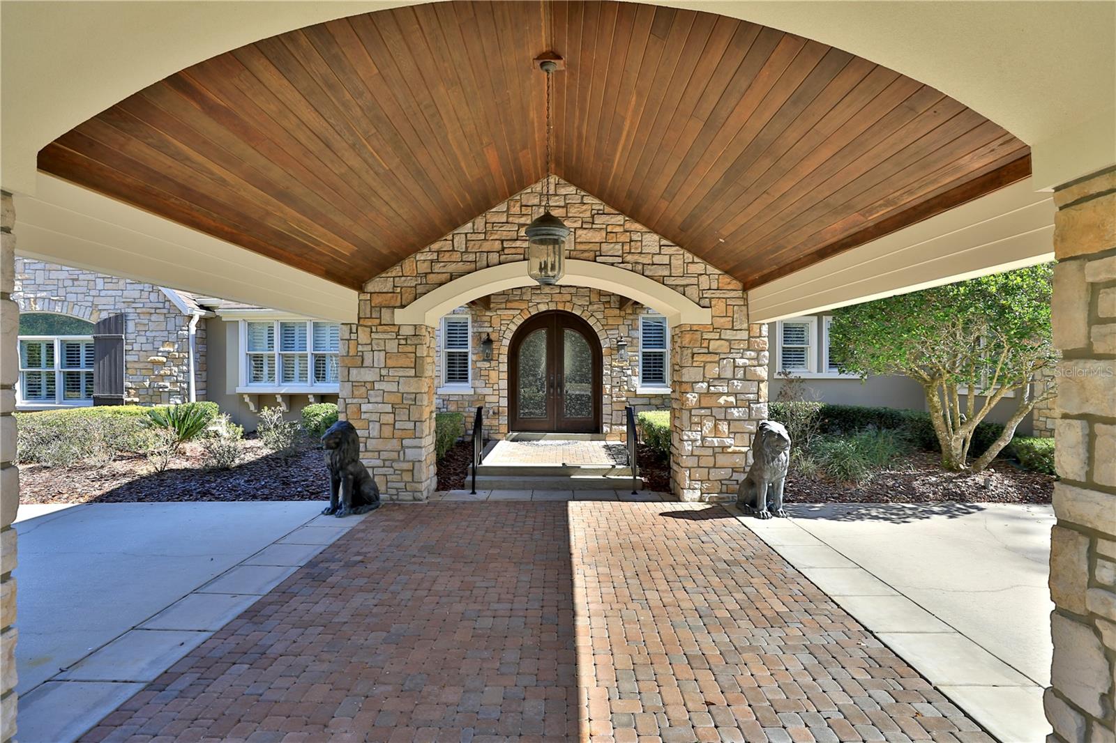 COUNTRY CLUB/OCALA UN 02 - Residential