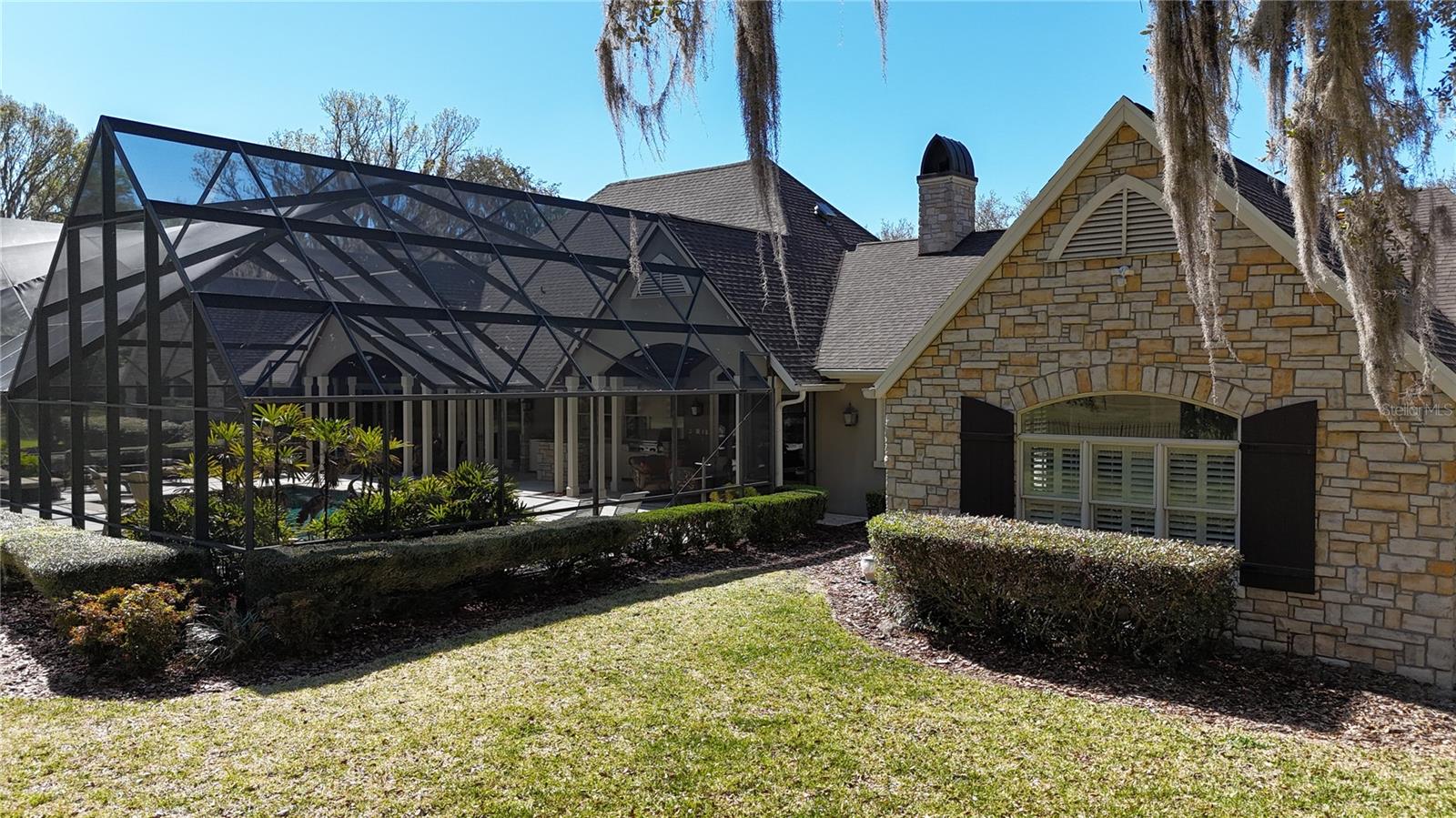 COUNTRY CLUB/OCALA UN 02 - Residential