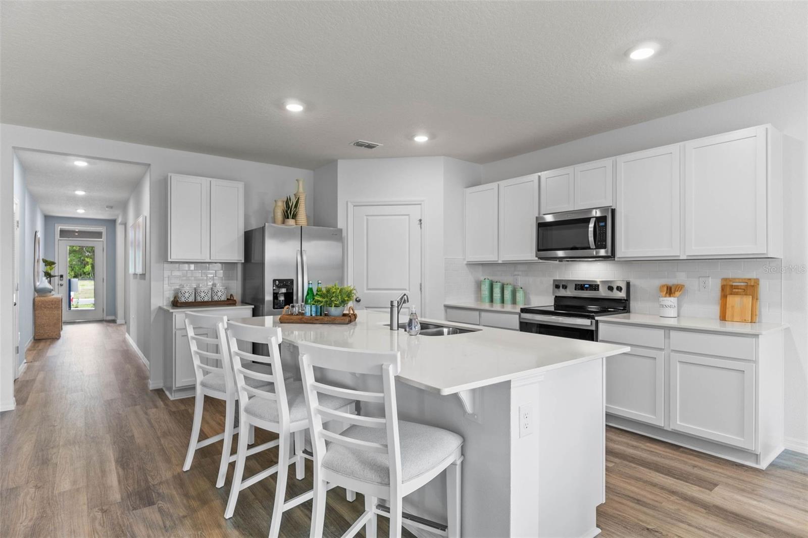 FOUNTAIN VIEW - Residential