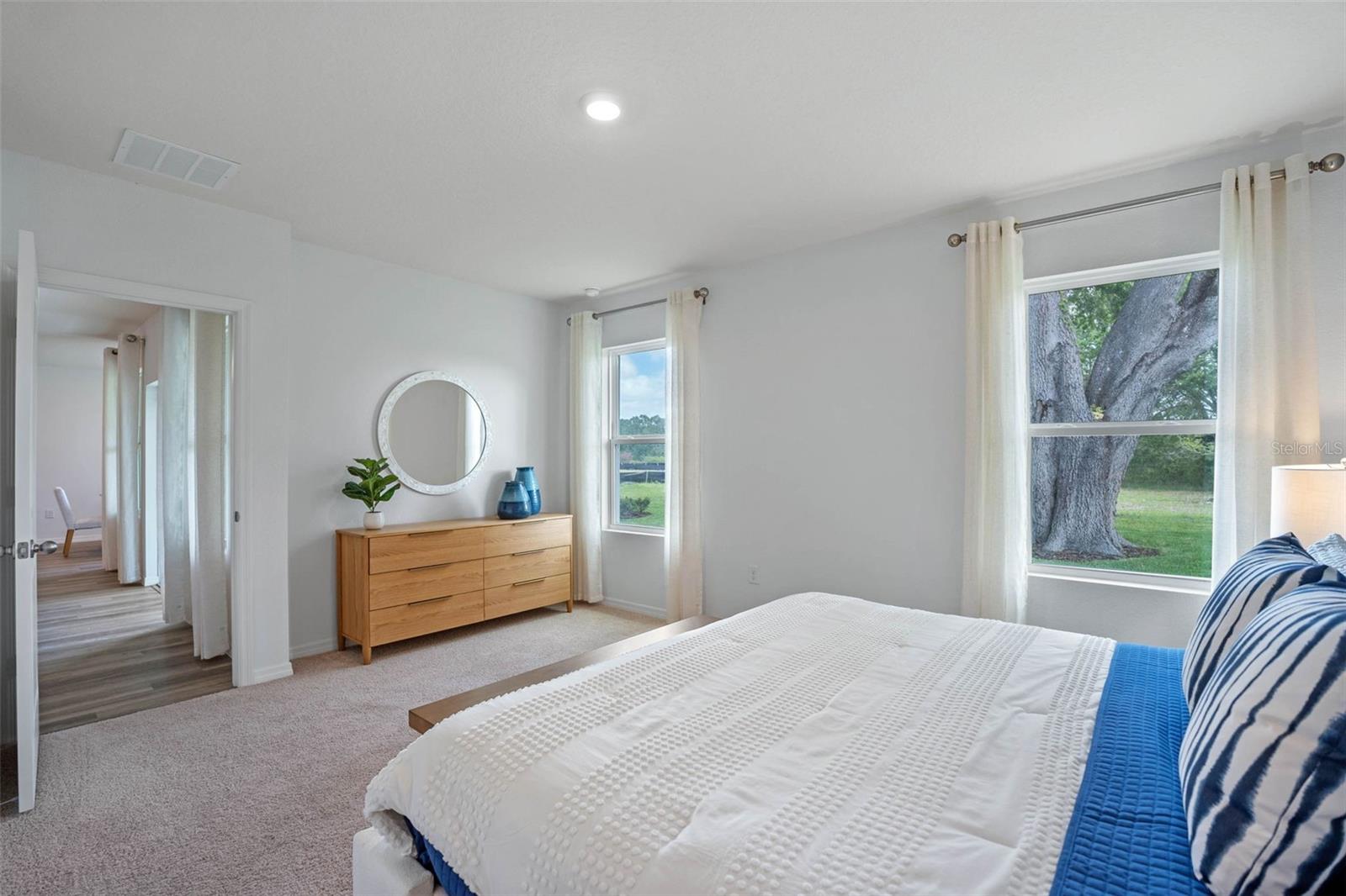 FOUNTAIN VIEW - Residential