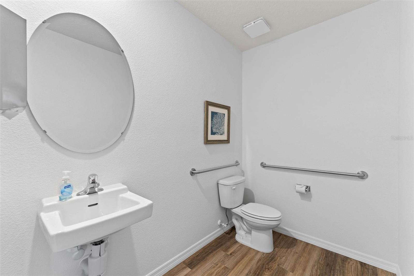 FOUNTAIN VIEW - Residential