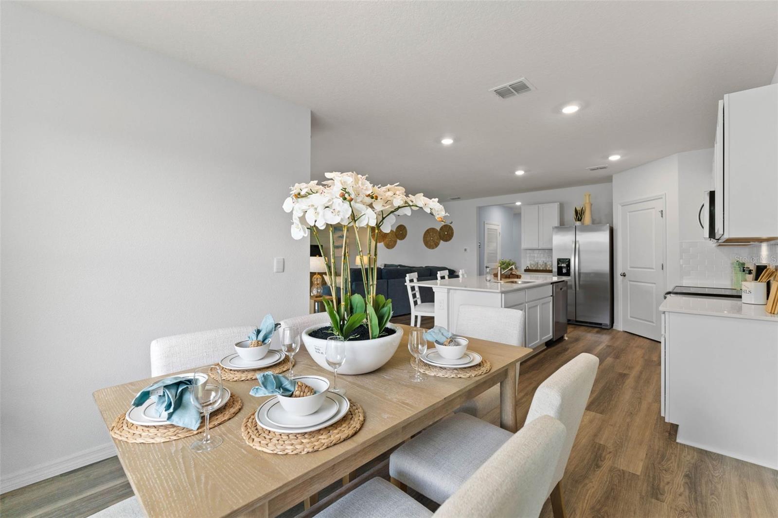 FOUNTAIN VIEW - Residential