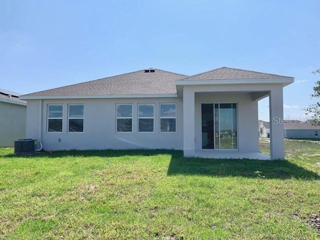 Photo of 656 Grove Street, Winter Haven, FL 33881 (MLS # S5140895)