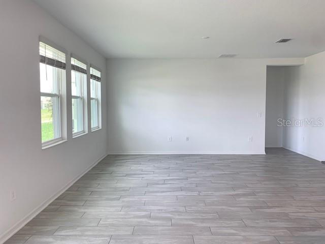 INMAN GROVES - Residential Lease