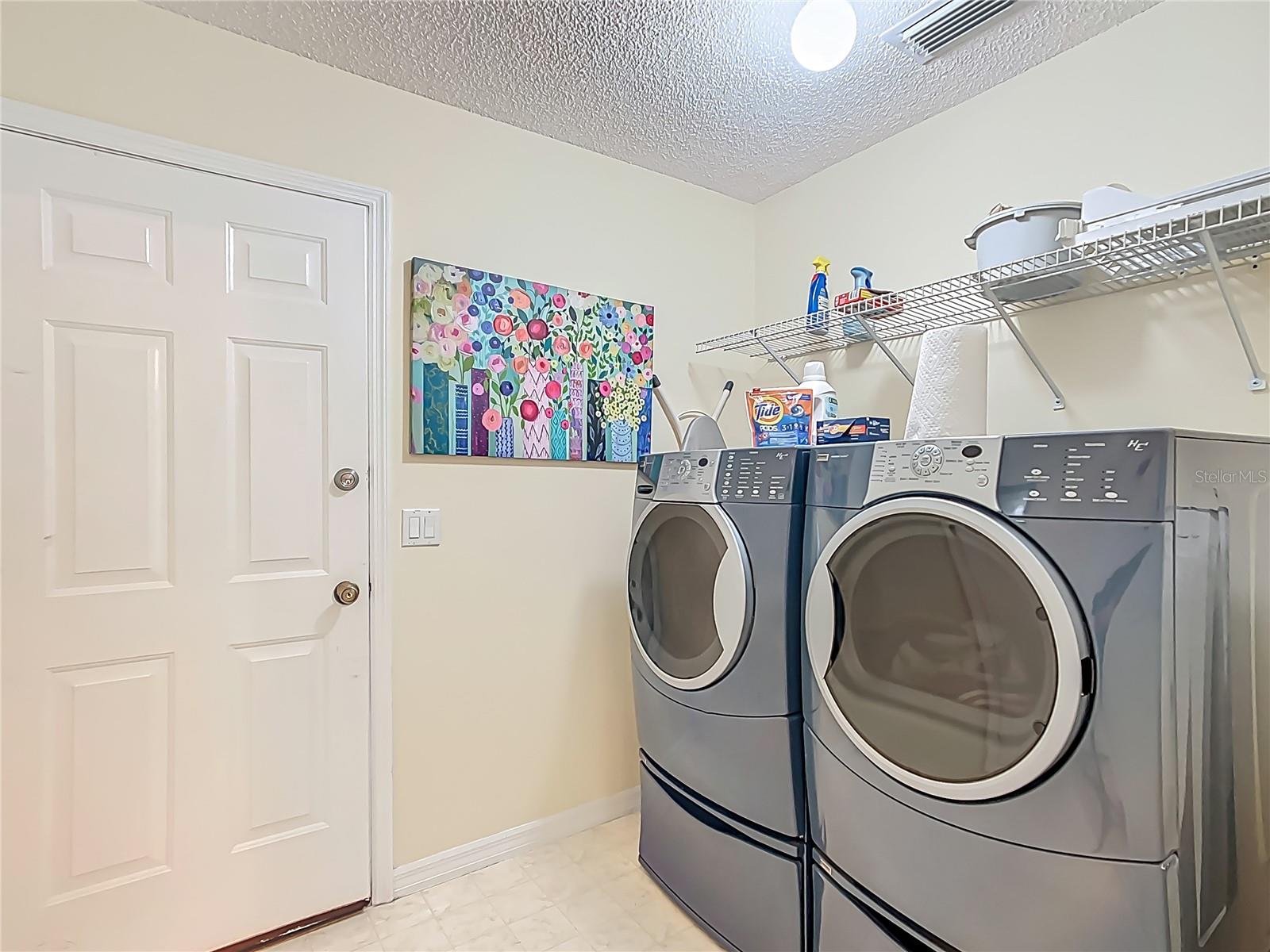 LADY LAKE ORANGE BLOSSOM GARDENS UNIT 19 - Residential