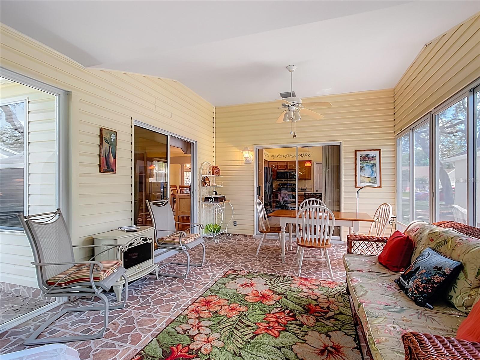LADY LAKE ORANGE BLOSSOM GARDENS UNIT 19 - Residential