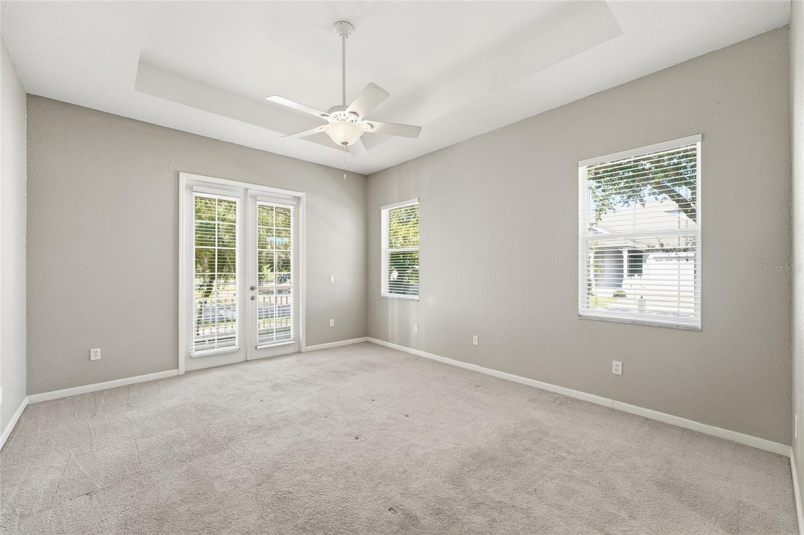 PRESTON SQUARE - Residential Lease