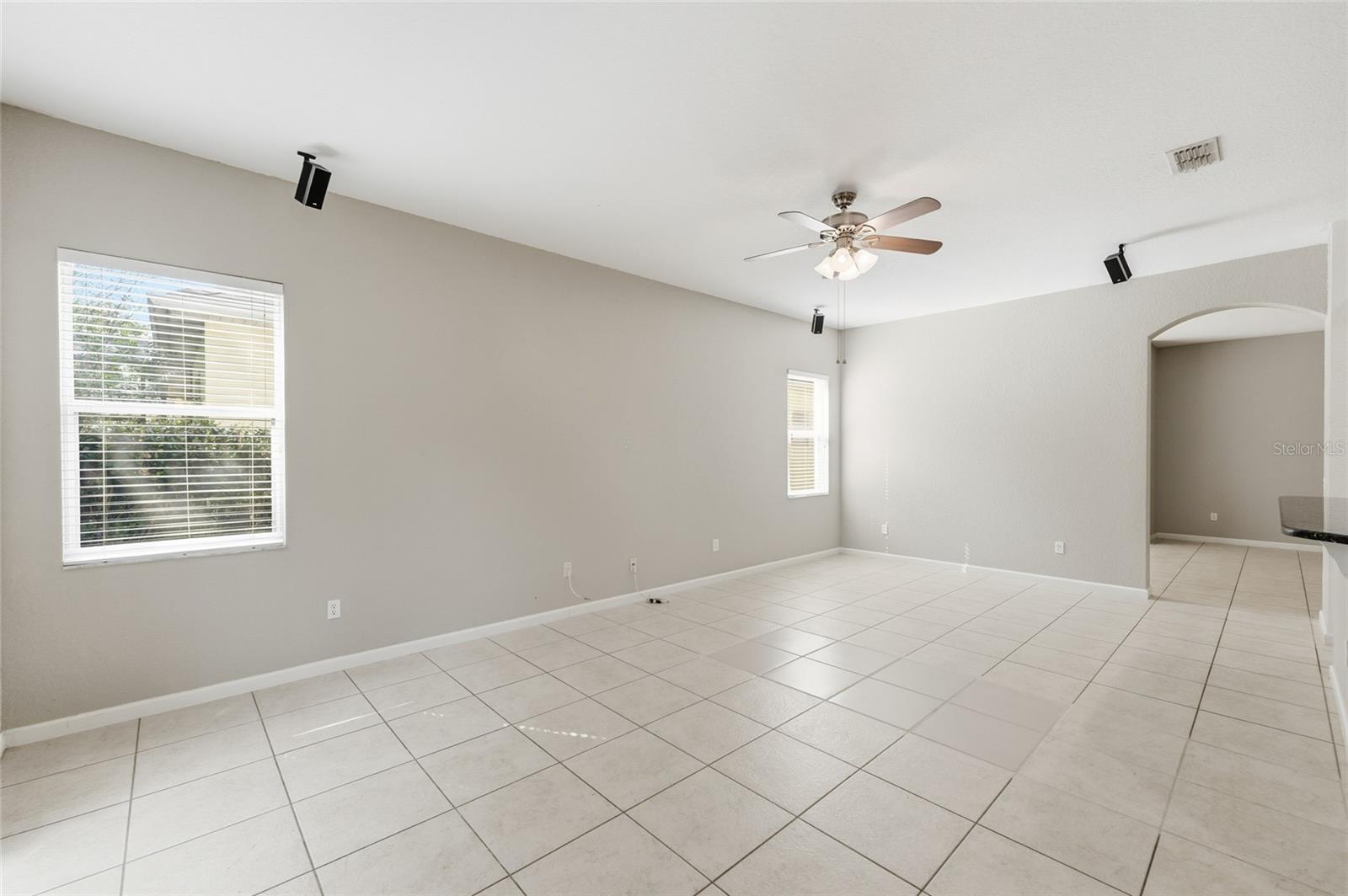 PRESTON SQUARE - Residential Lease